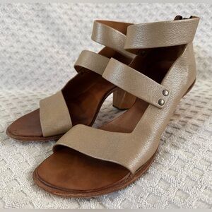 CYDWOQ Vintage Brace Leather Sandal Champagne Metallic Size 37.5 US 7.5 Handmade